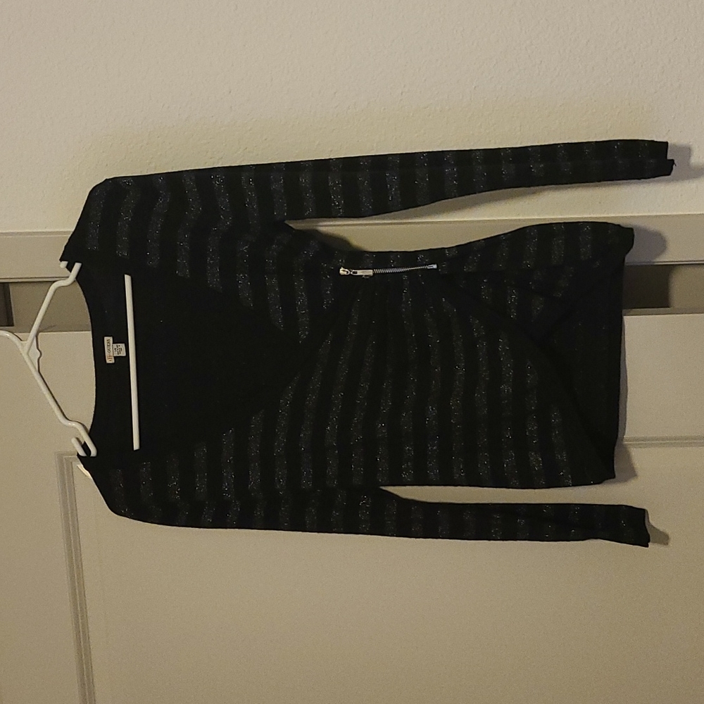 Guess dressy sweater
